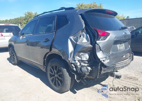 2018 Nissan Rogue Sv z USA, uszkodzony, nr VIN 5N1AT2MV6JC813397
